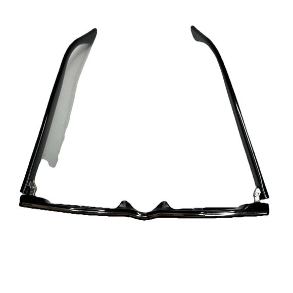 DIFF Kaia II Cat-eye Polarized Lens Sunglasses w/ Case And Cleaning Cloth - Picture 3 of 10